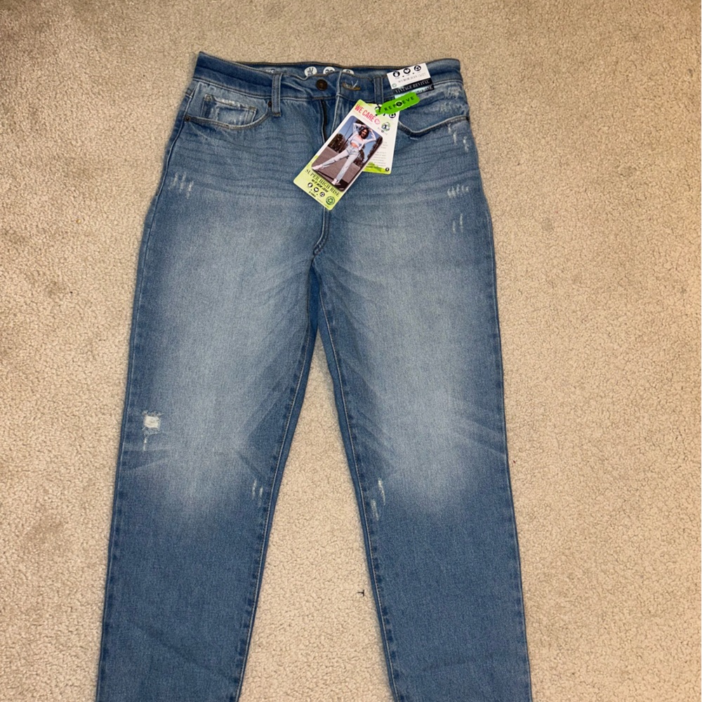 NEVER WORN Vintage High-Rise Mom Jeans